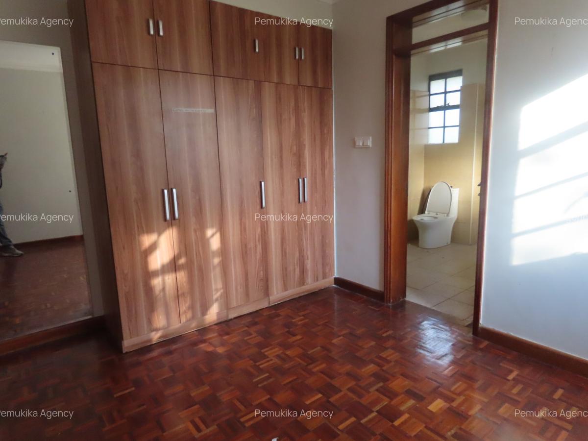 4 Bed Townhouse with En Suite in Karen - 12