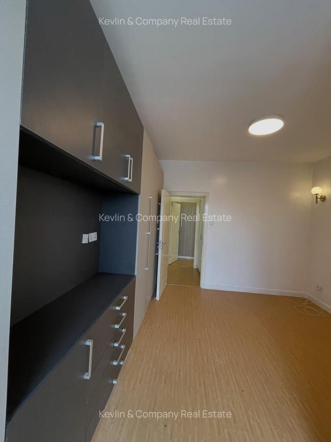 4 Bed Apartment with En Suite in Lavington - 13
