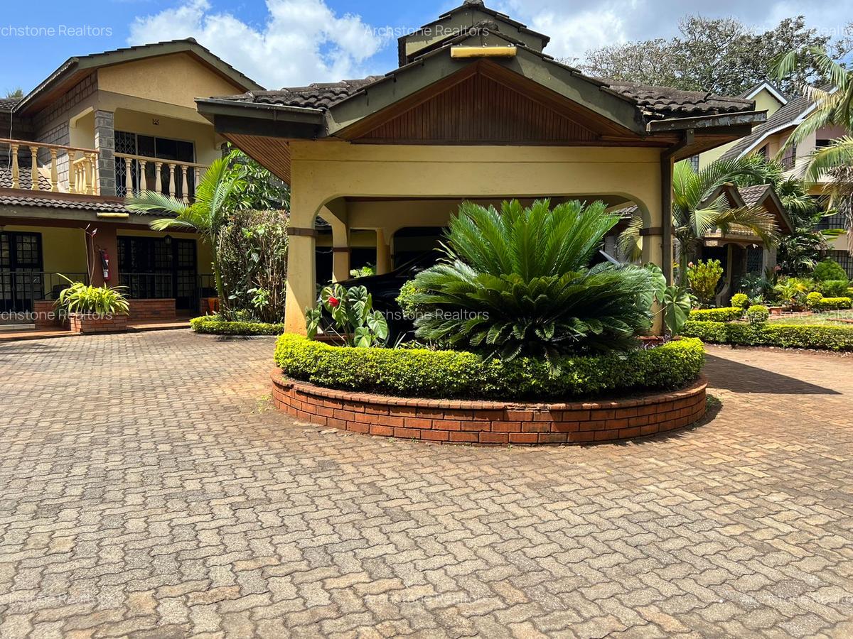 1 Bed House with Swimming Pool in Rosslyn - 1