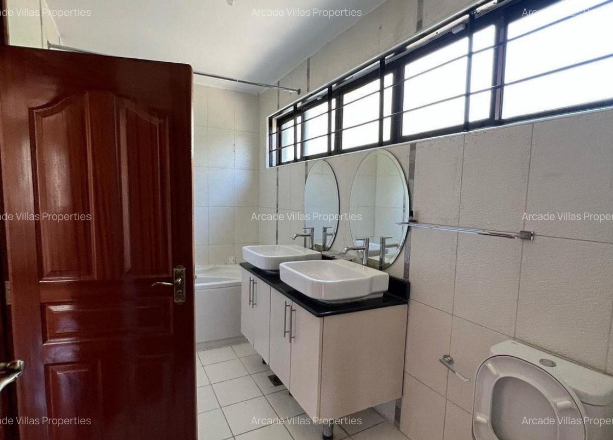 5 Bed Apartment with En Suite at Lavington - 14