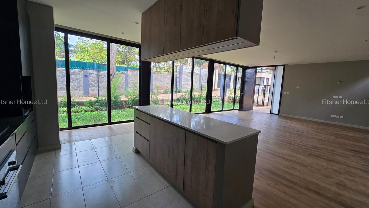 4 Bed House with En Suite in Karura - 12