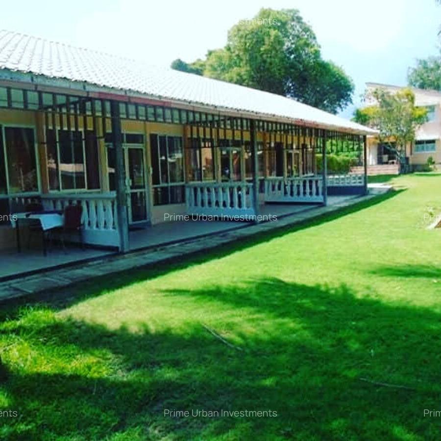 Furnished Commercial Property with Service Charge Included in Nyali Area - 12