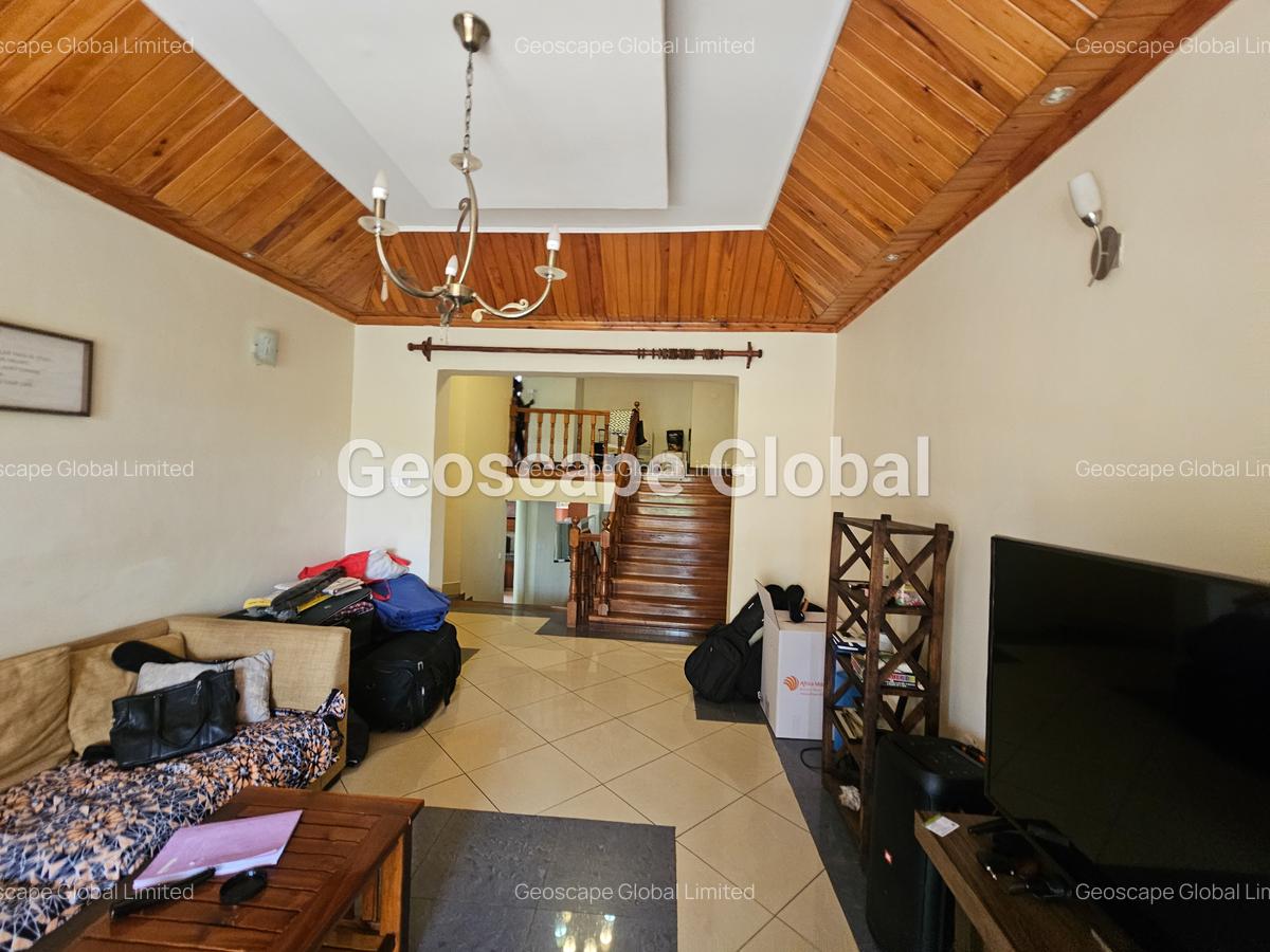 4 Bed House with En Suite in Kitisuru - 8