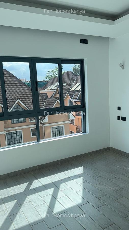 2 Bed Apartment with En Suite at Valley Arcade - 4