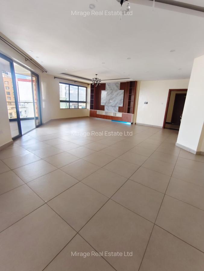 4 Bed Apartment with En Suite in Kilimani - 18