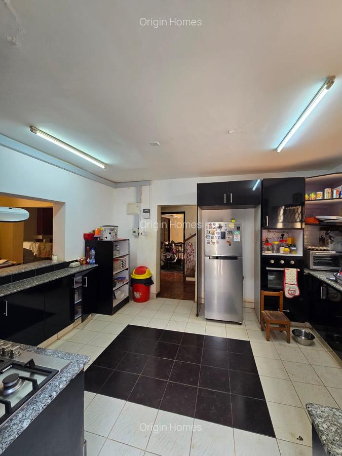 4 Bed House with En Suite at Gigiri - 7