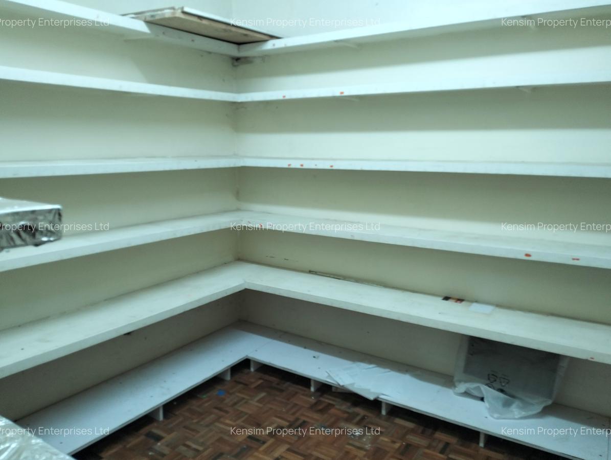 6 Bed House with En Suite in Kileleshwa - 6