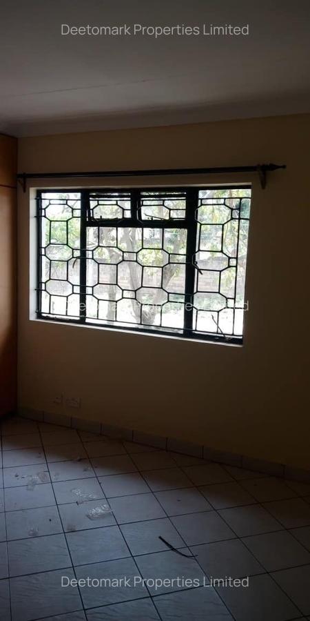 4 Bed Townhouse with En Suite at Langata - 10
