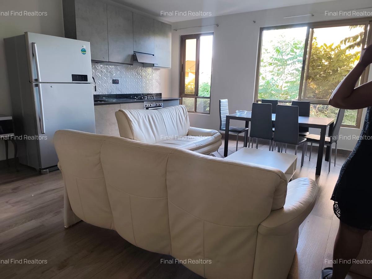 3 Bed House with En Suite in Runda - 4