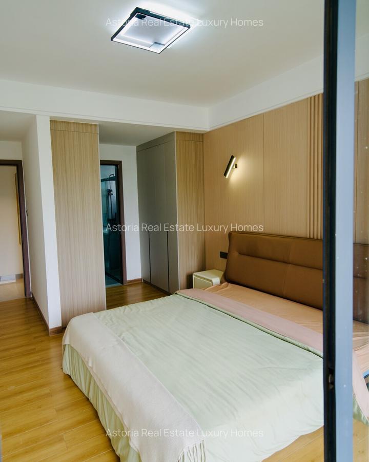3 Bed Apartment with En Suite at 2026-404 - 15