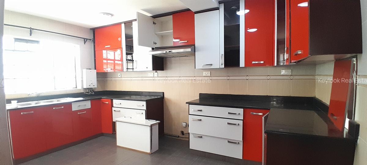 4 Bed Townhouse with En Suite at Riara Road - 7