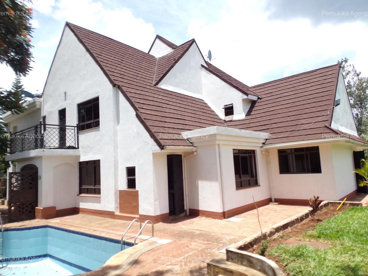 7 Bed House with En Suite at Hillcrest Road - 1
