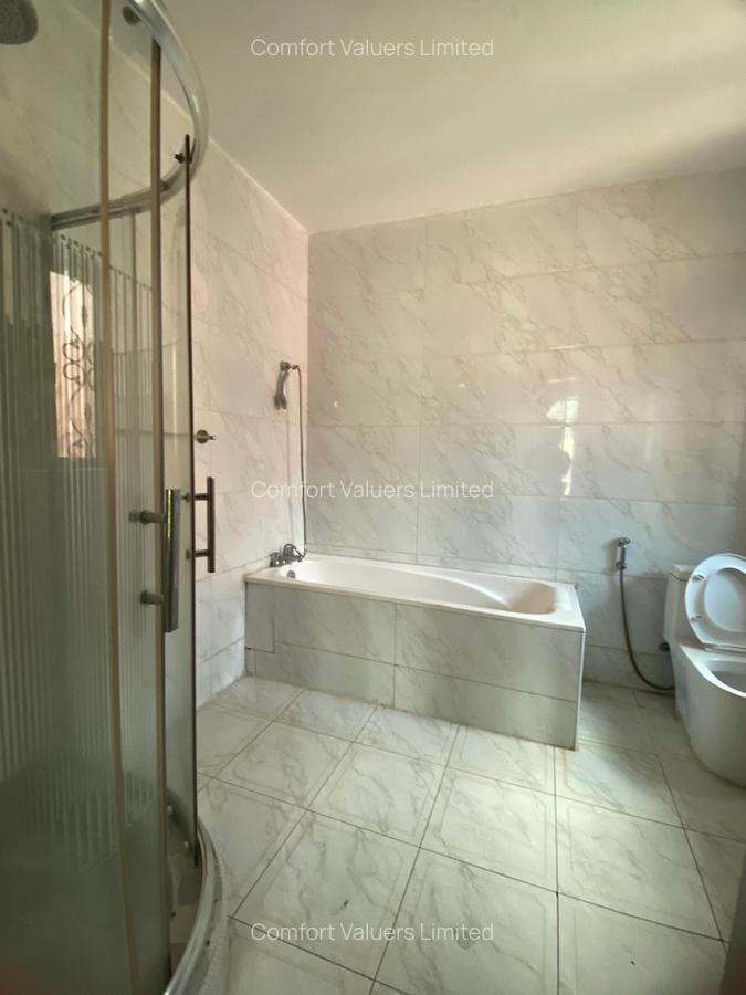 6 Bed Townhouse with En Suite at Near State House Road - 13