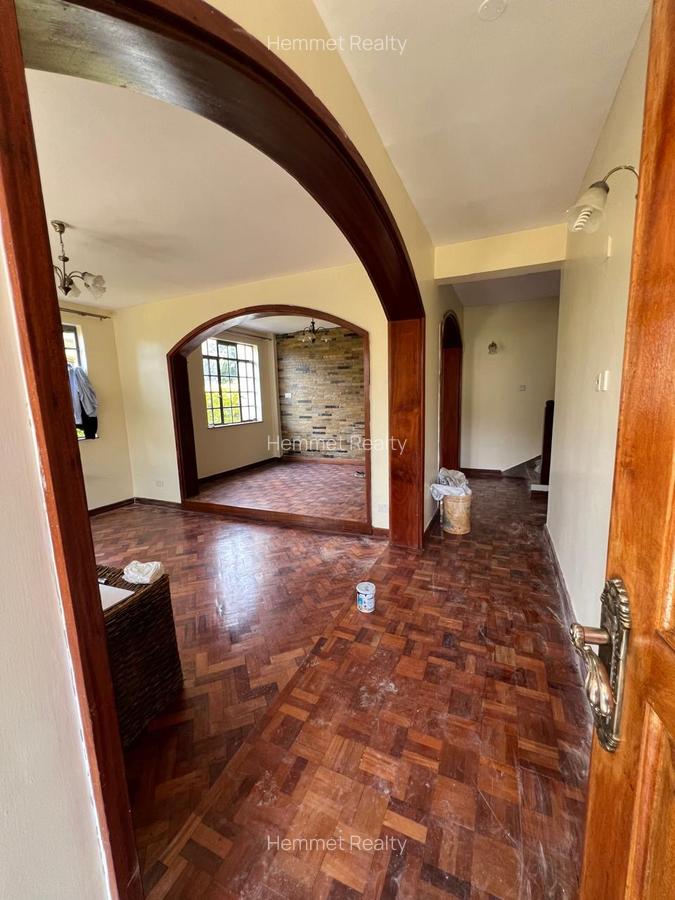 4 Bed Townhouse with En Suite in Loresho - 8