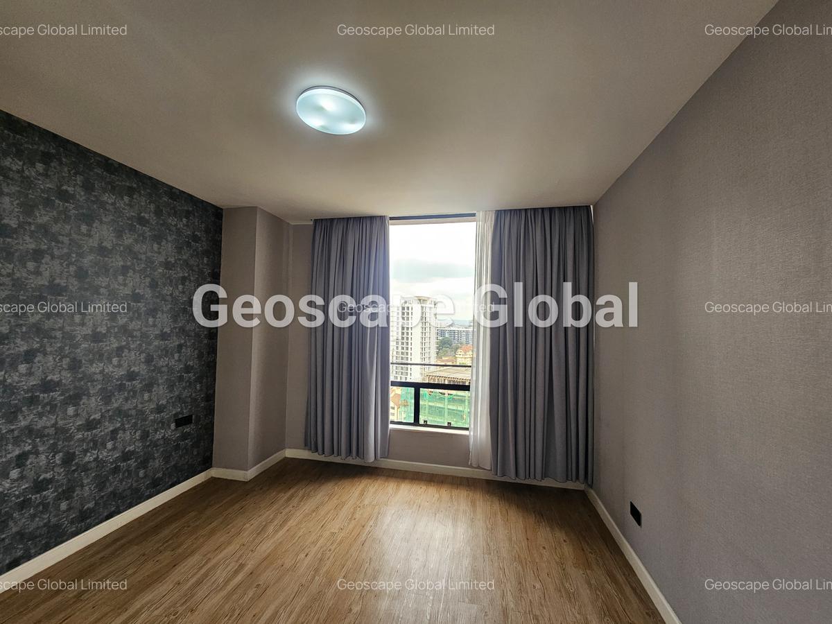 3 Bed Apartment with En Suite in Spring Valley - 9