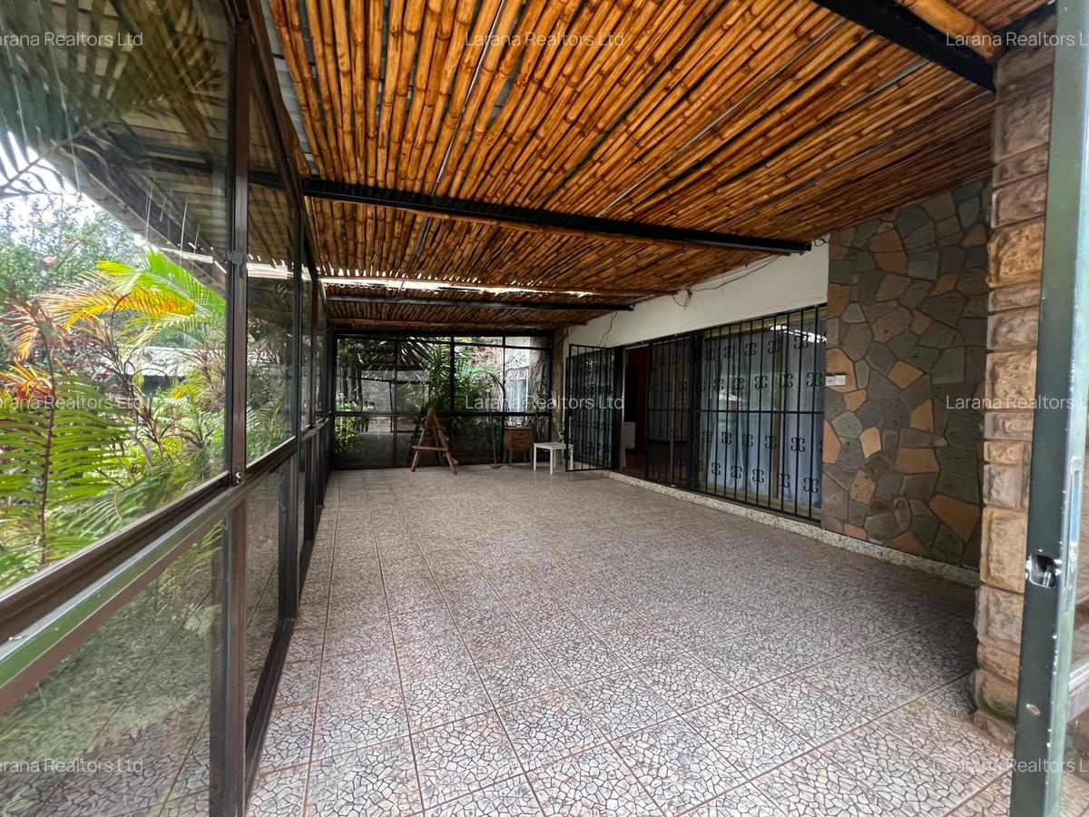 6 Bed House with Staff Quarters at Mzima Springs - 6