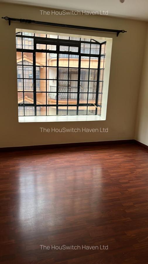 3 Bed Apartment with Swimming Pool at Near Brookside Gardens - 17
