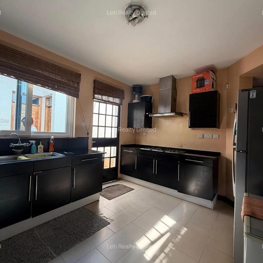 4 Bed Townhouse with En Suite in Lavington - 4