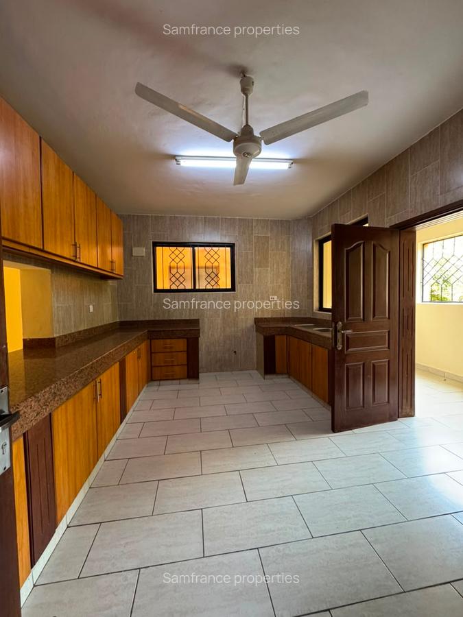 3 Bed Apartment with En Suite at Nyali Beach - 8
