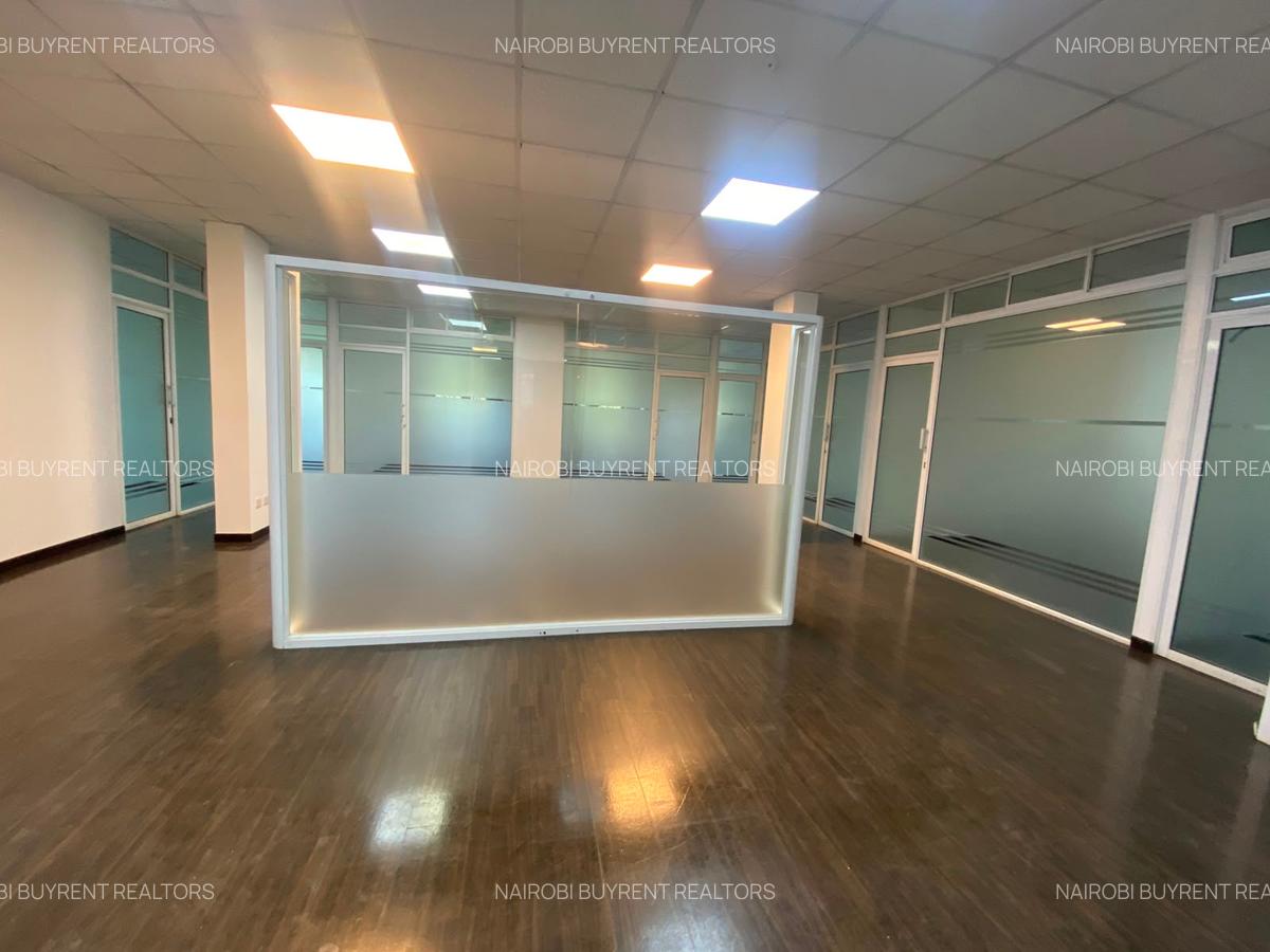 2,500 ft² Commercial Property with Fibre Internet in Riverside - 15