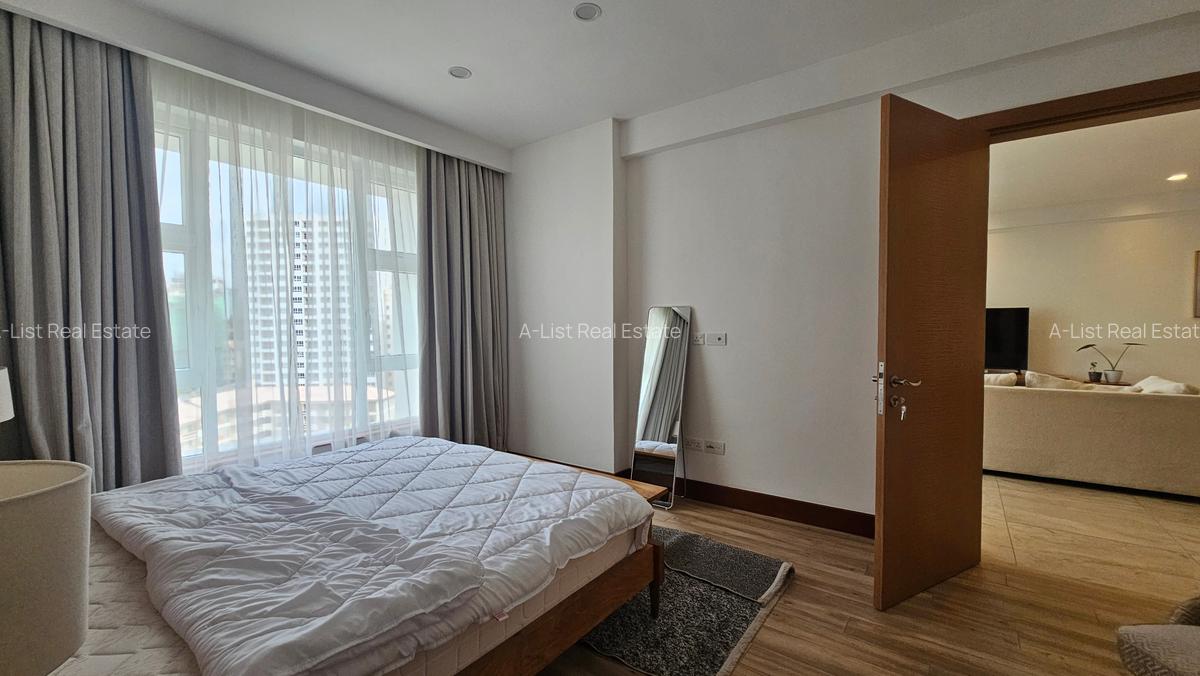 Furnished 2 Bed Apartment with En Suite at Parklands - 13