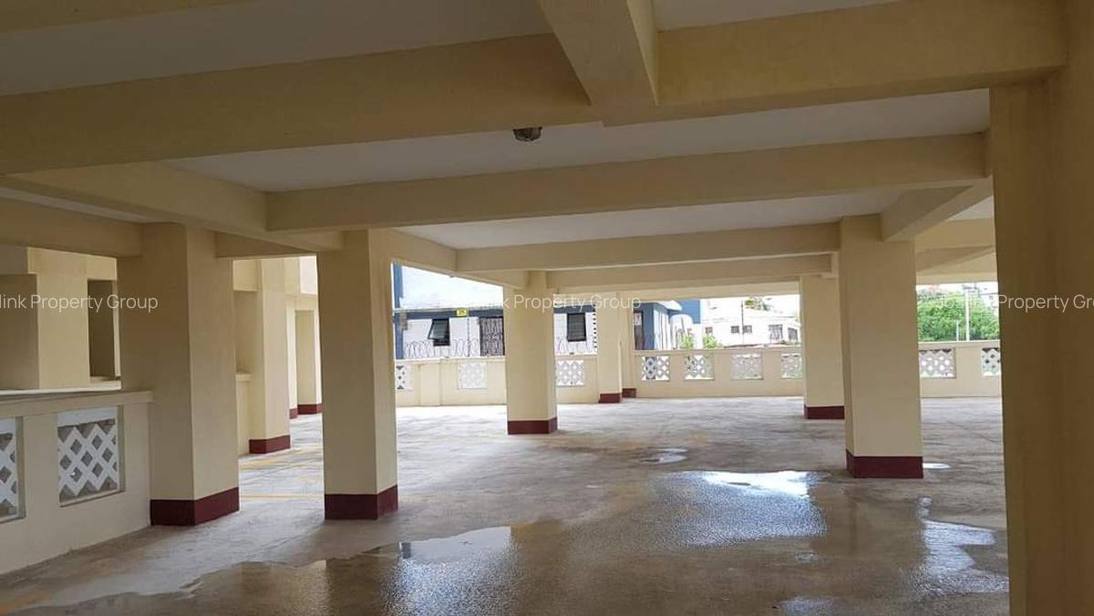Serviced 4 Bed Apartment with En Suite in Nyali Area - 8