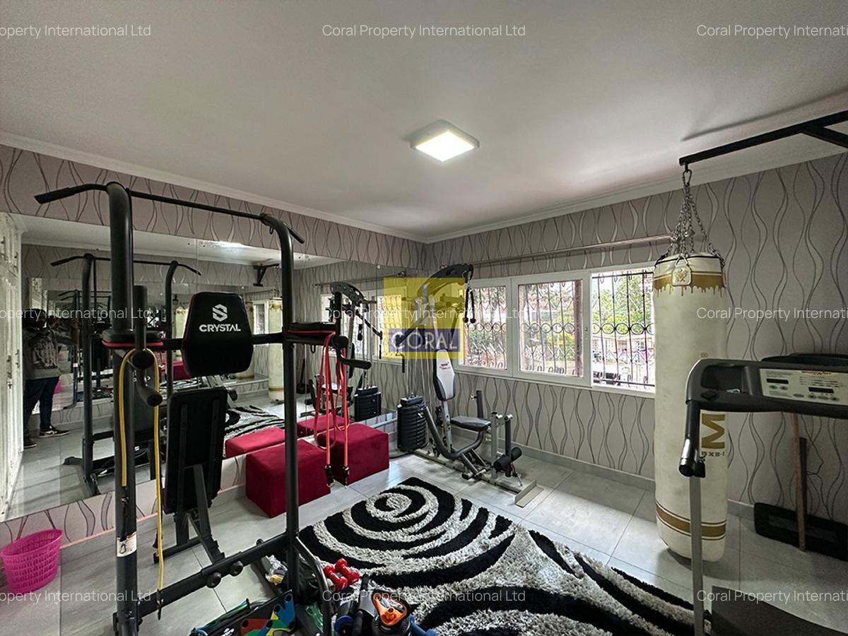 6 Bed Townhouse in Westlands Area - 8