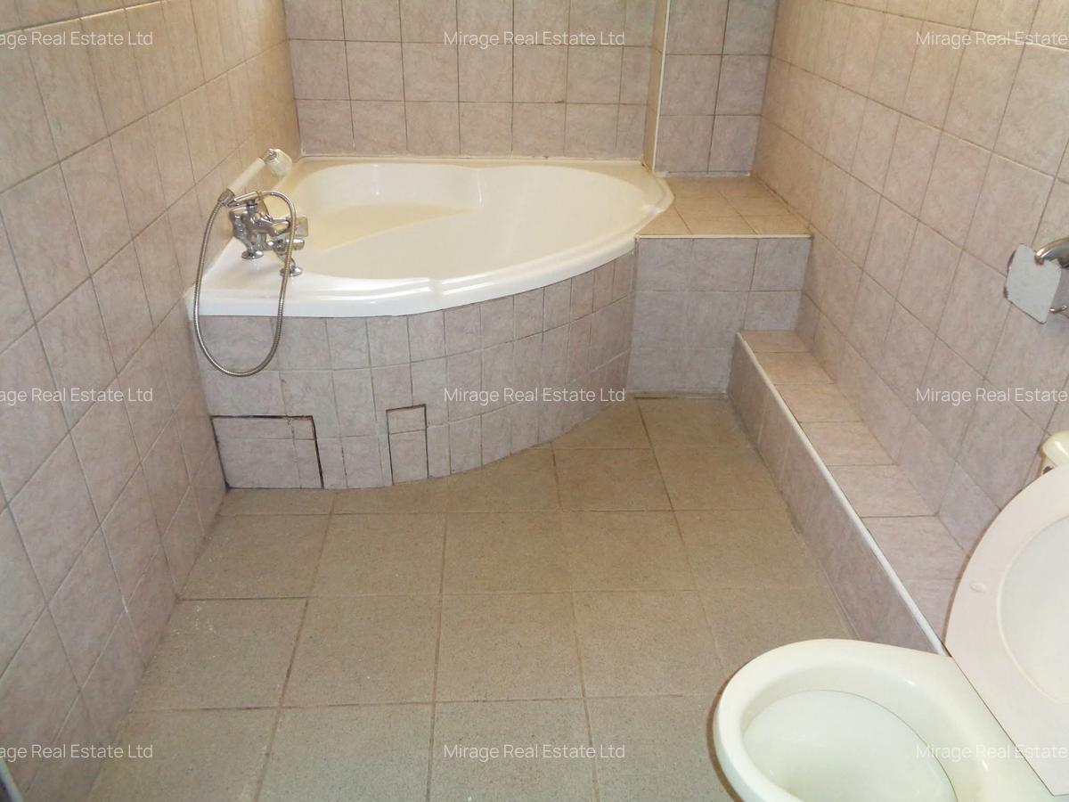 5 Bed Townhouse with Staff Quarters in Lavington - 2