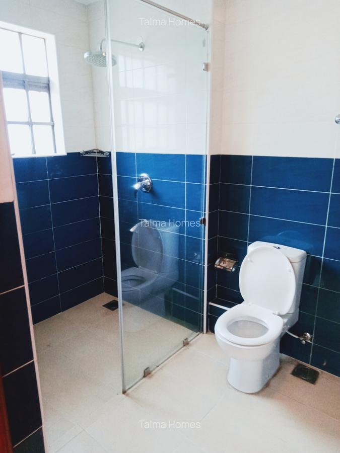 4 Bed Townhouse with En Suite at Off Convent Drive - 4