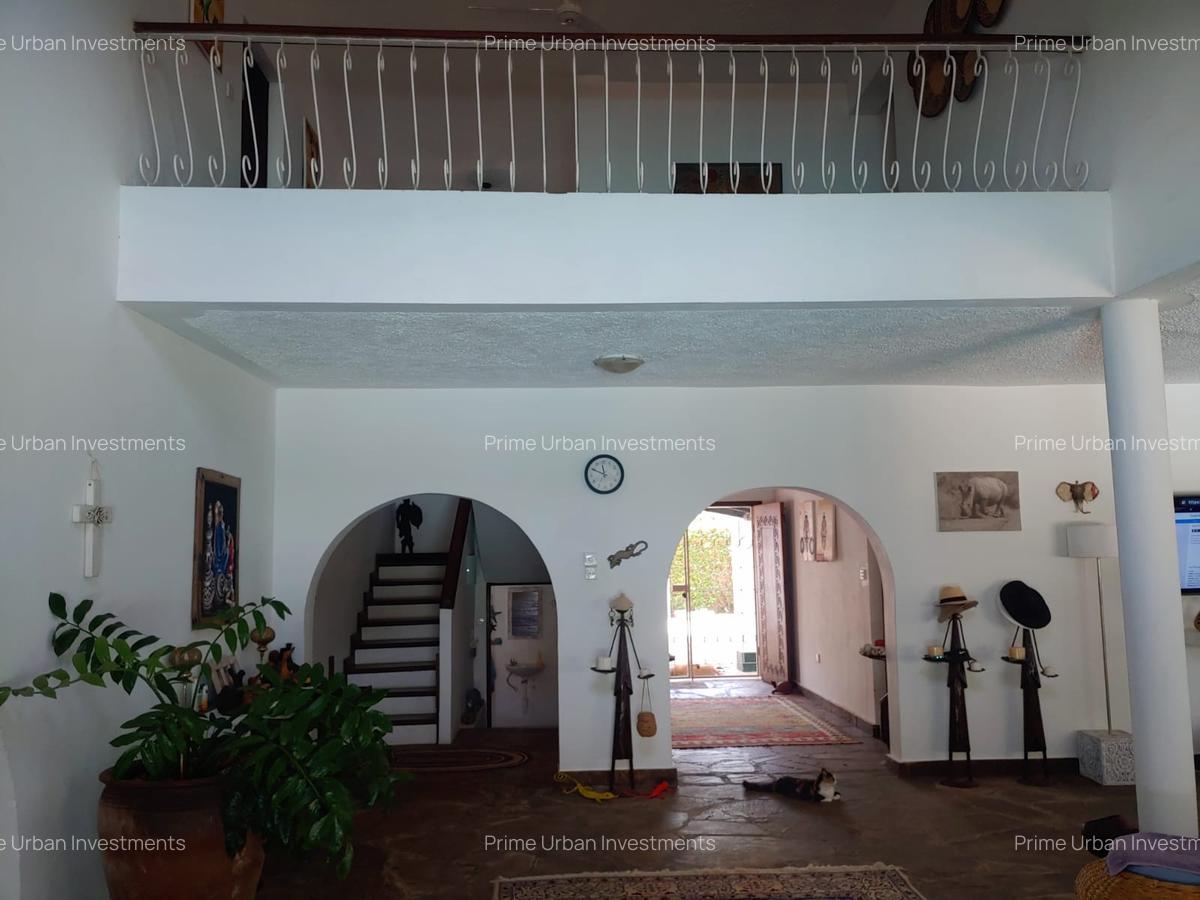 4 Bed House with En Suite at Diani Beach - 14