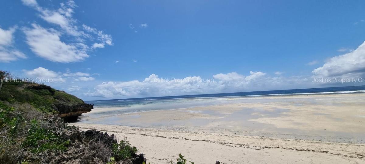 Residential Land in Nyali Area - 16