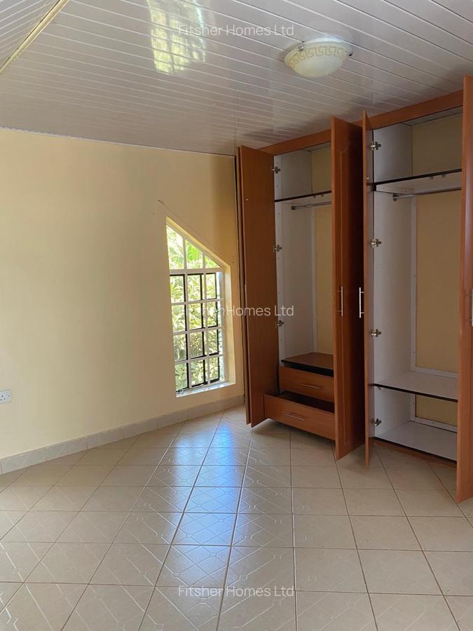 4 Bed House with En Suite in Kiambu Road - 13