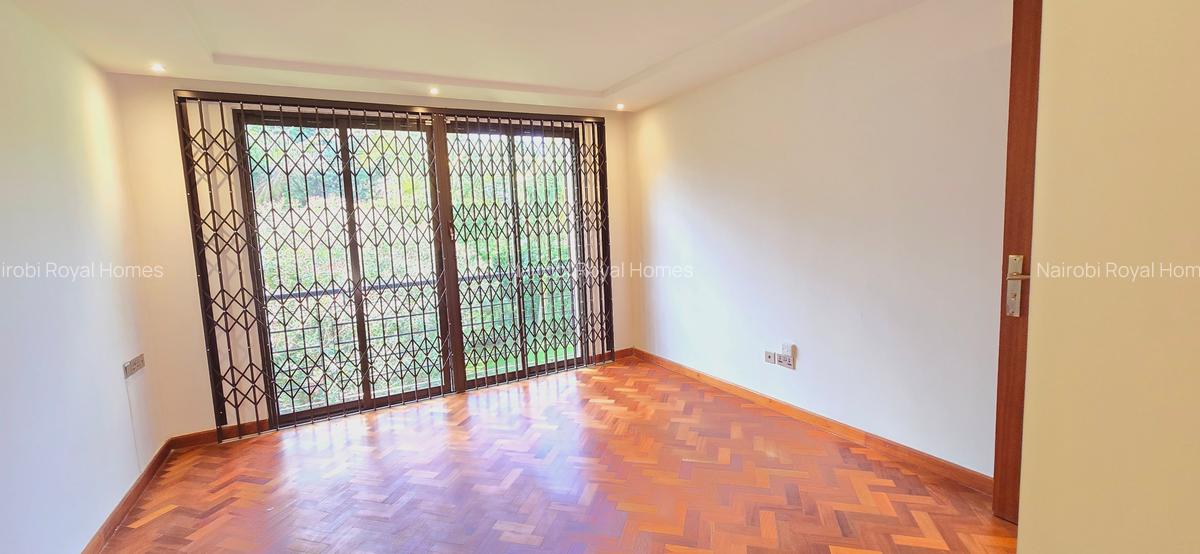 5 Bed Townhouse with En Suite at Mzima Springs - 14