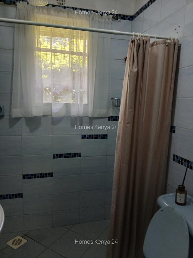 2 Bed House in Ridgeways - 9
