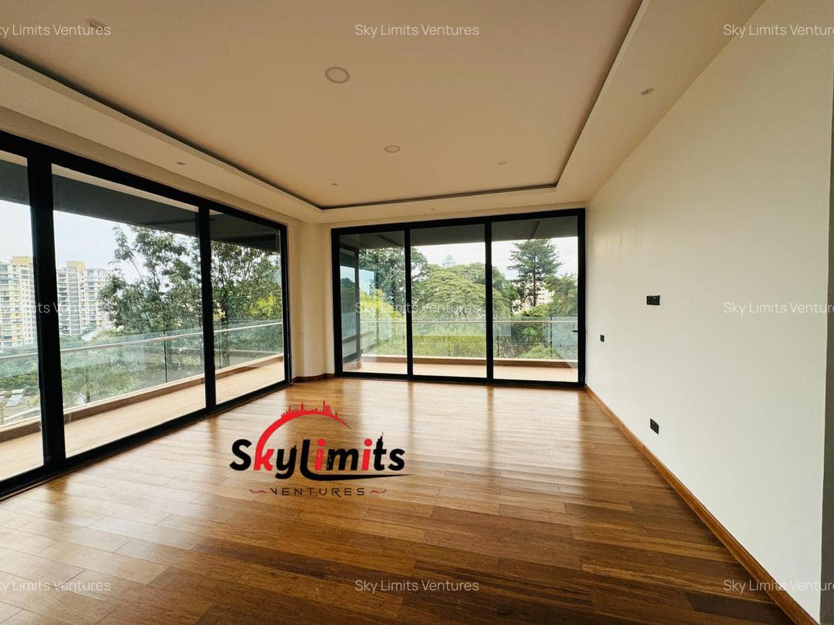 4 Bed Apartment with En Suite at Spring Valley - 2