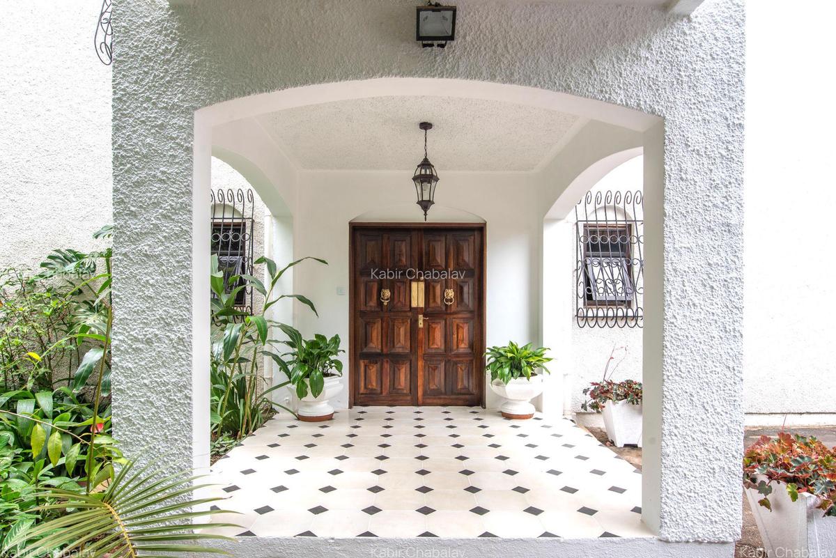 4 Bed House with En Suite at Muthaiga Road - 5