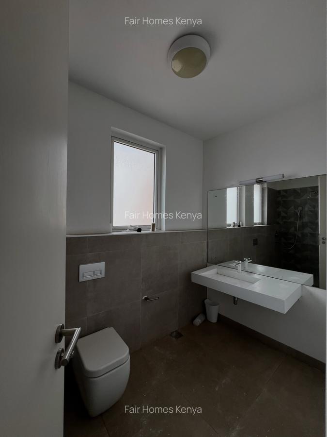 4 Bed Townhouse with En Suite at Kabasiran Avenue - 6