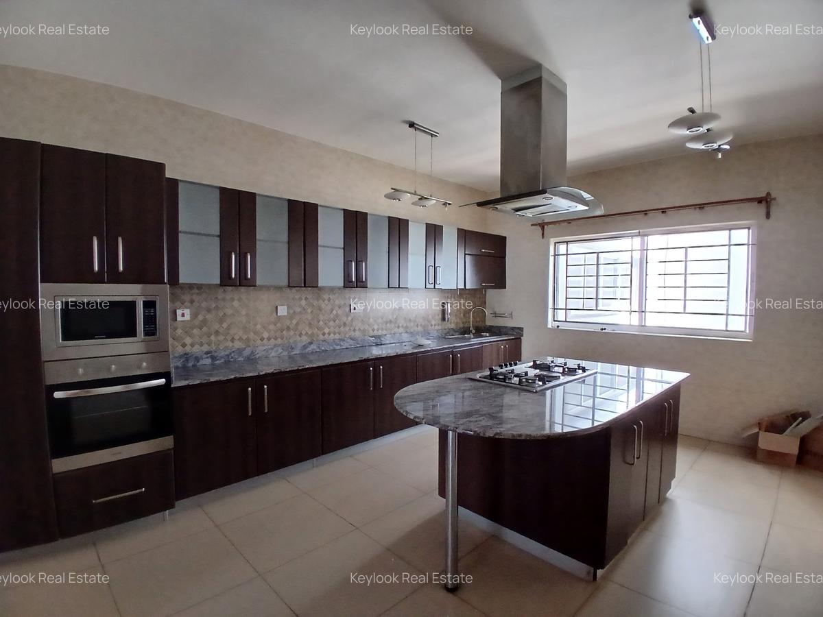 3 Bed Apartment with En Suite at Kileleshwa - 4