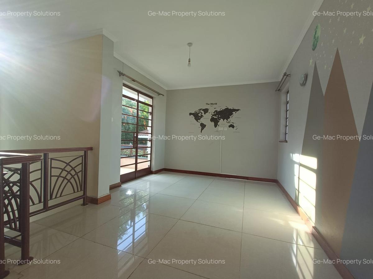 4 Bed House with En Suite in Runda - 5
