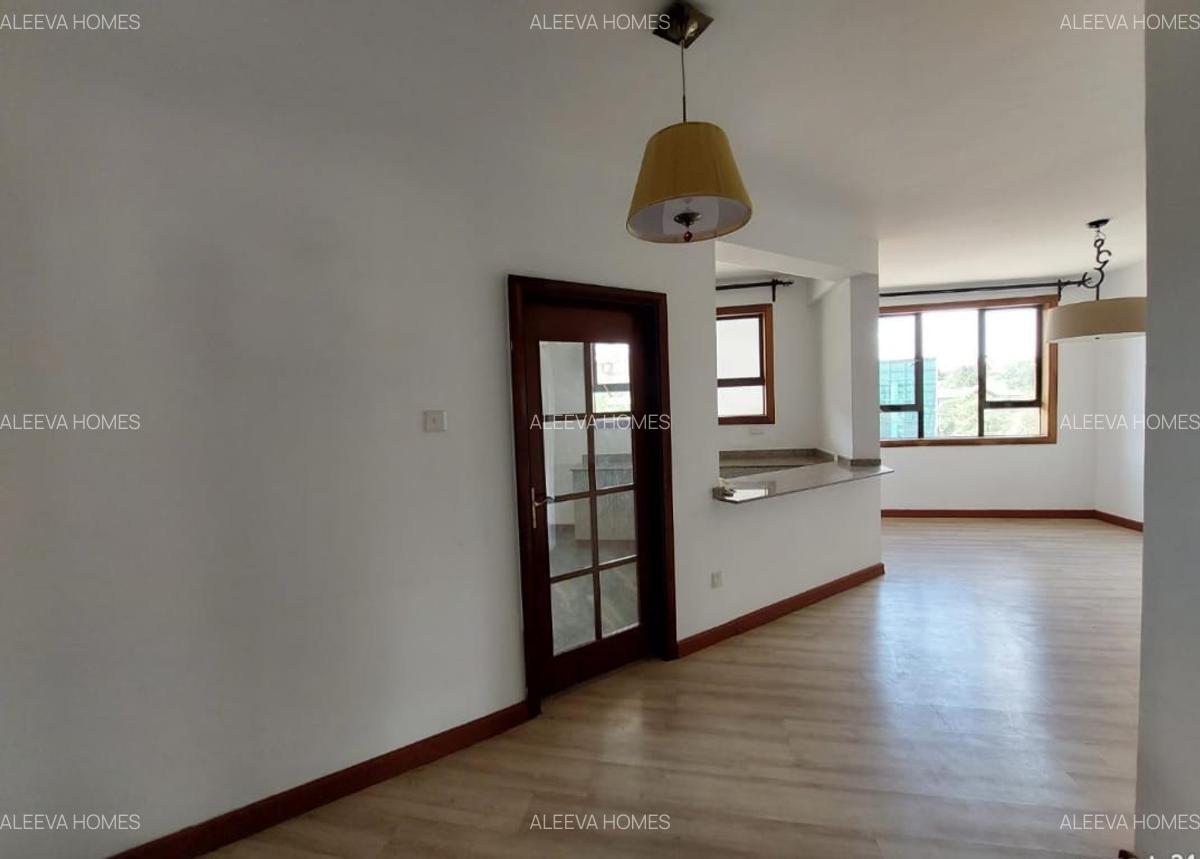 3 Bed Apartment with En Suite in Kileleshwa - 4
