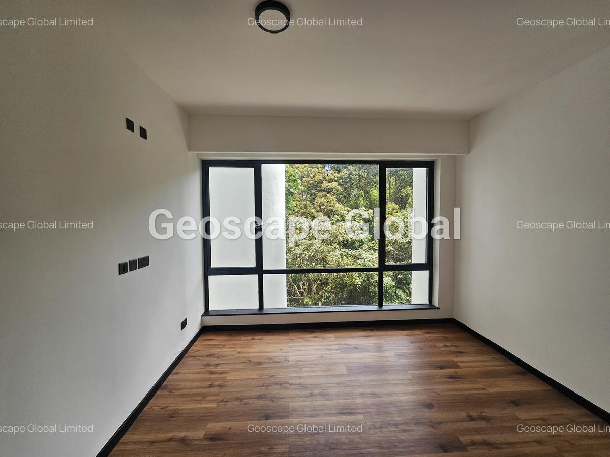 3 Bed Apartment with En Suite in Westlands Area - 2