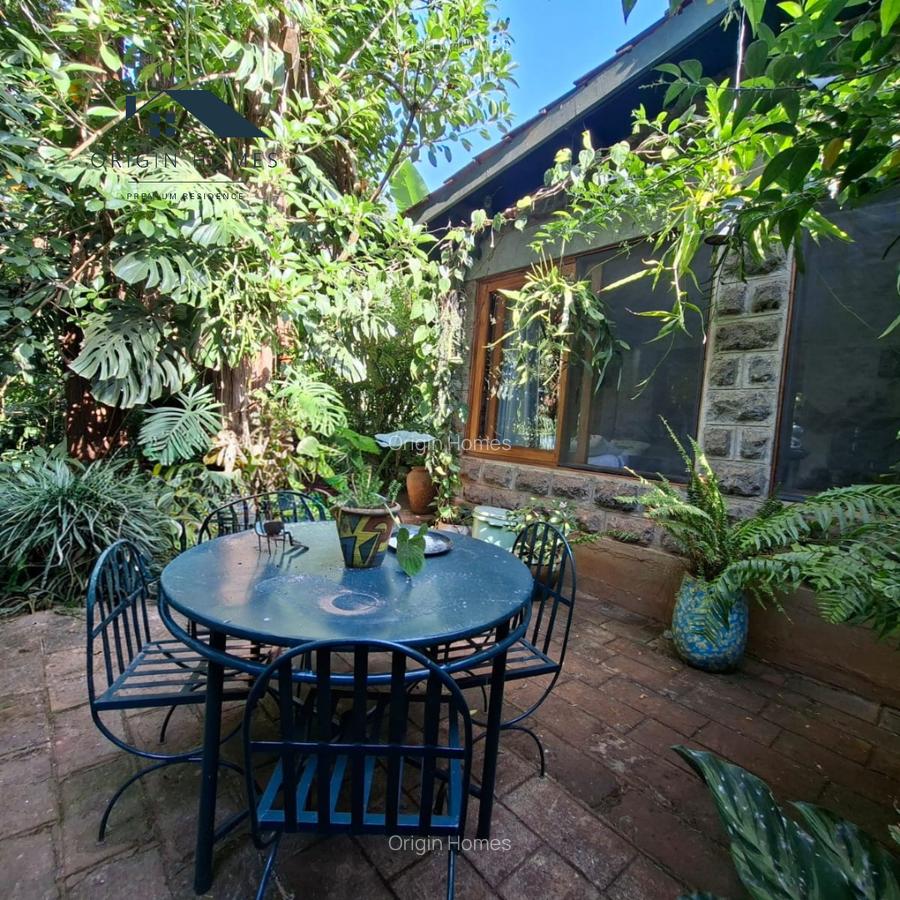 1 Bed House with En Suite at Rosslyn - 16