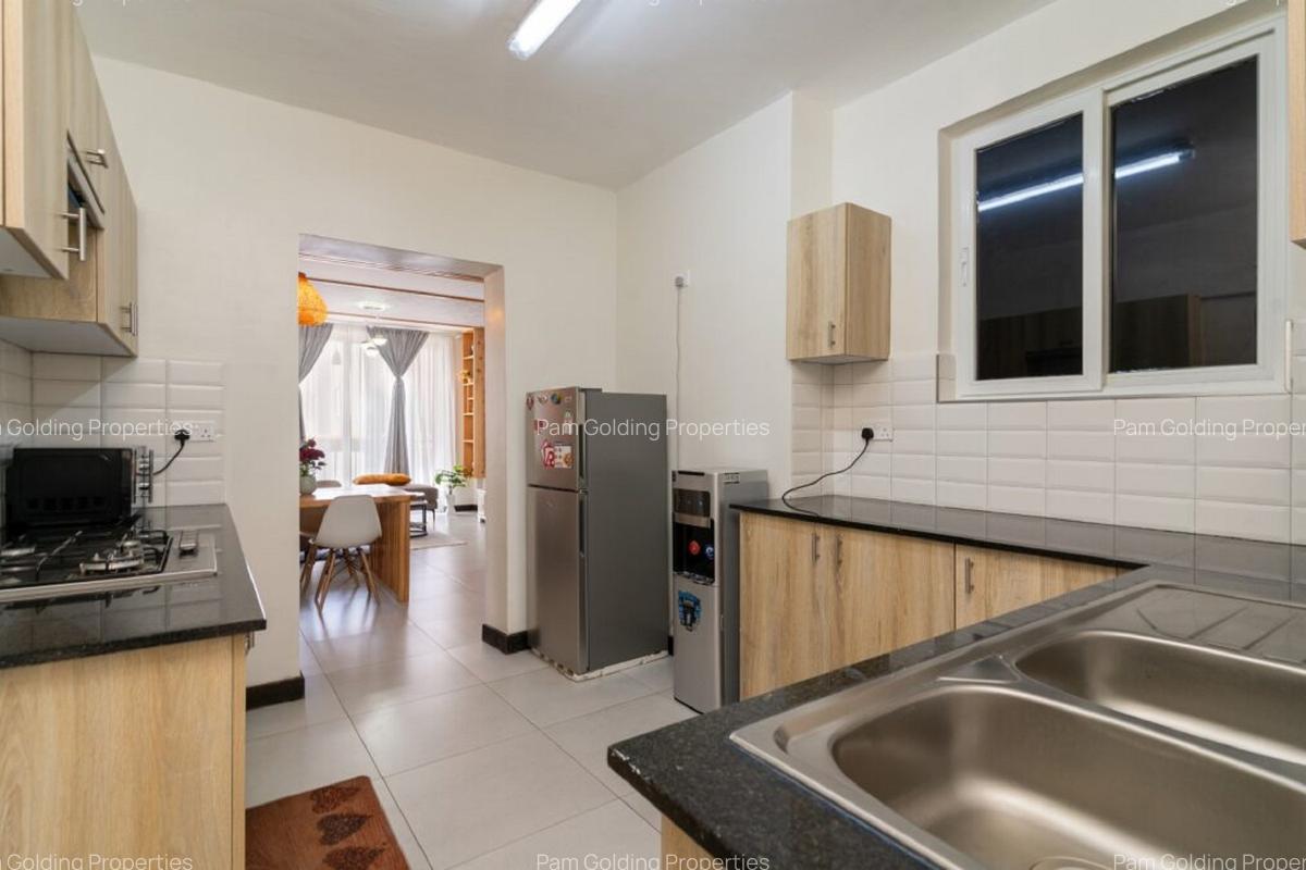 2 Bed Apartment with En Suite at Chady Road - 7