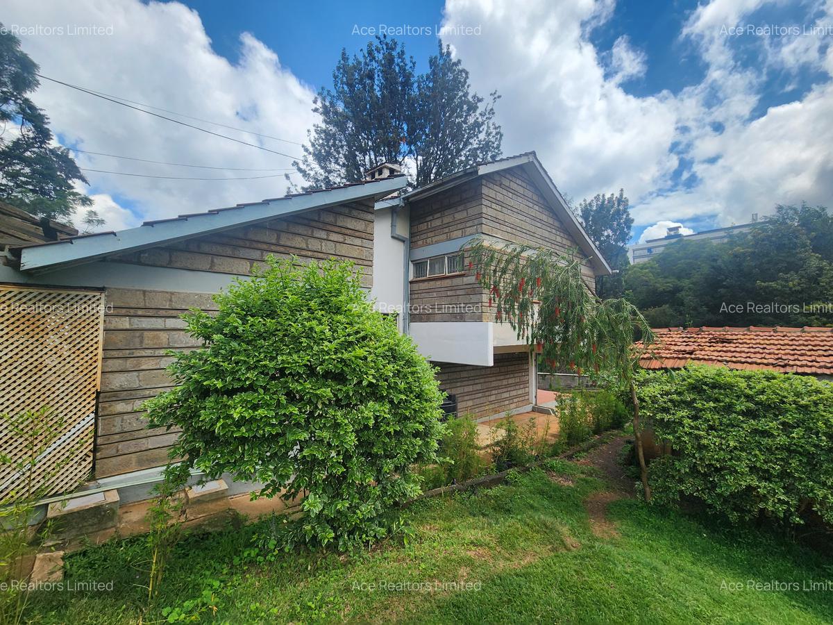 4 Bed Townhouse with En Suite at Laikipia Road - 2