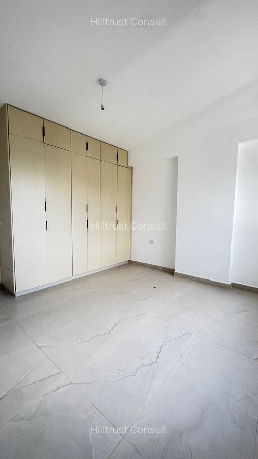 3 Bed Apartment with En Suite in General Mathenge - 10