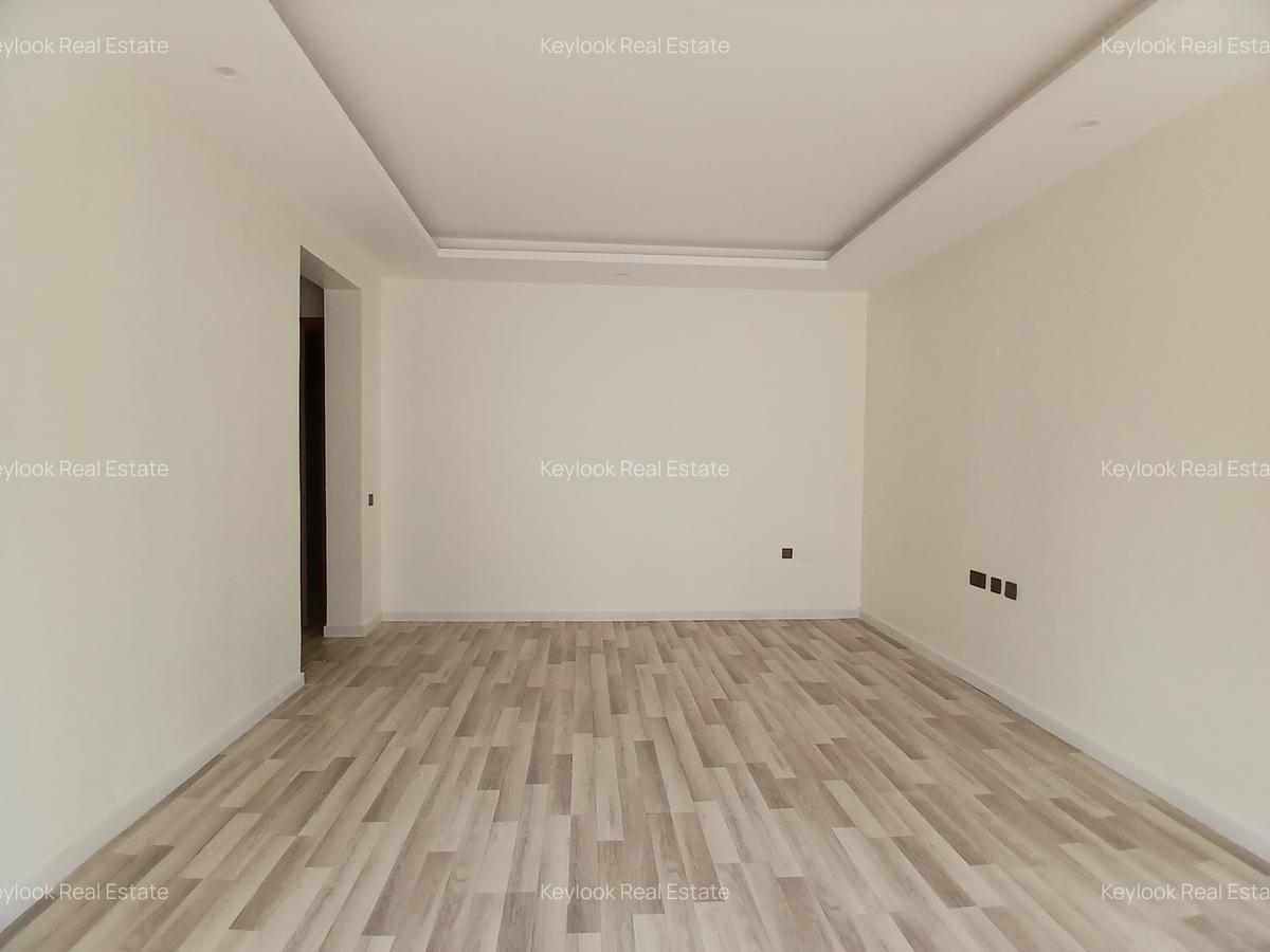 5 Bed Townhouse with En Suite at Lavington Green - 9