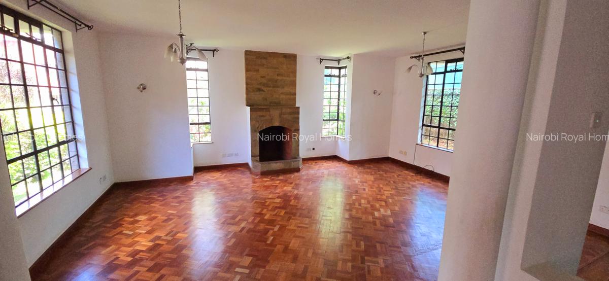4 Bed Townhouse with En Suite at Chalbi Drive - 5