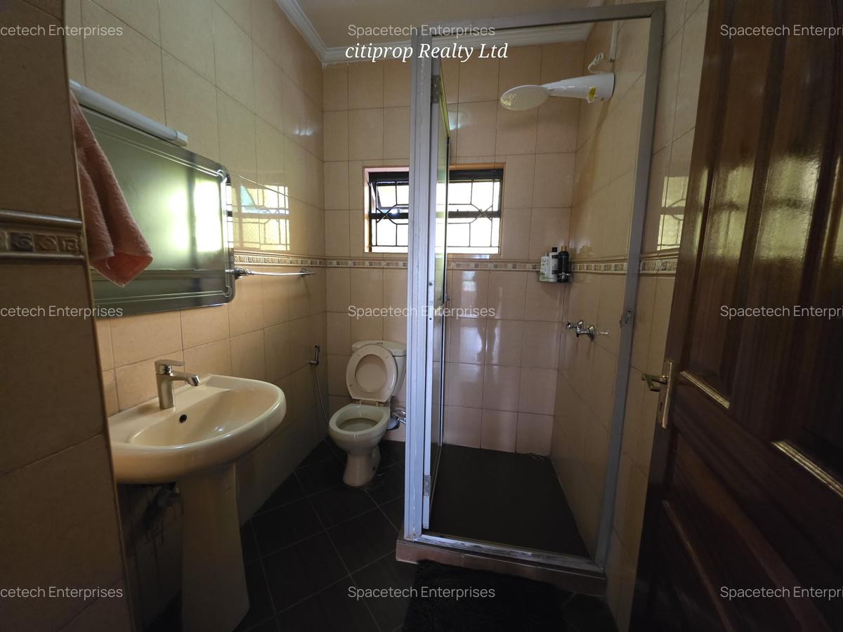 4 Bed House with Staff Quarters in Kitisuru - 16
