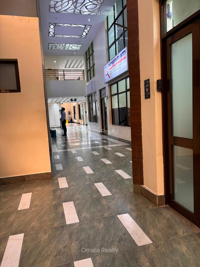 960 ft² Office with Service Charge Included in Westlands Area - 10