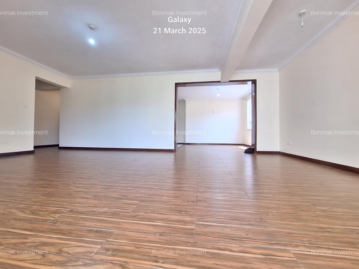 3 Bed Apartment with En Suite at Brookside Drive - 9